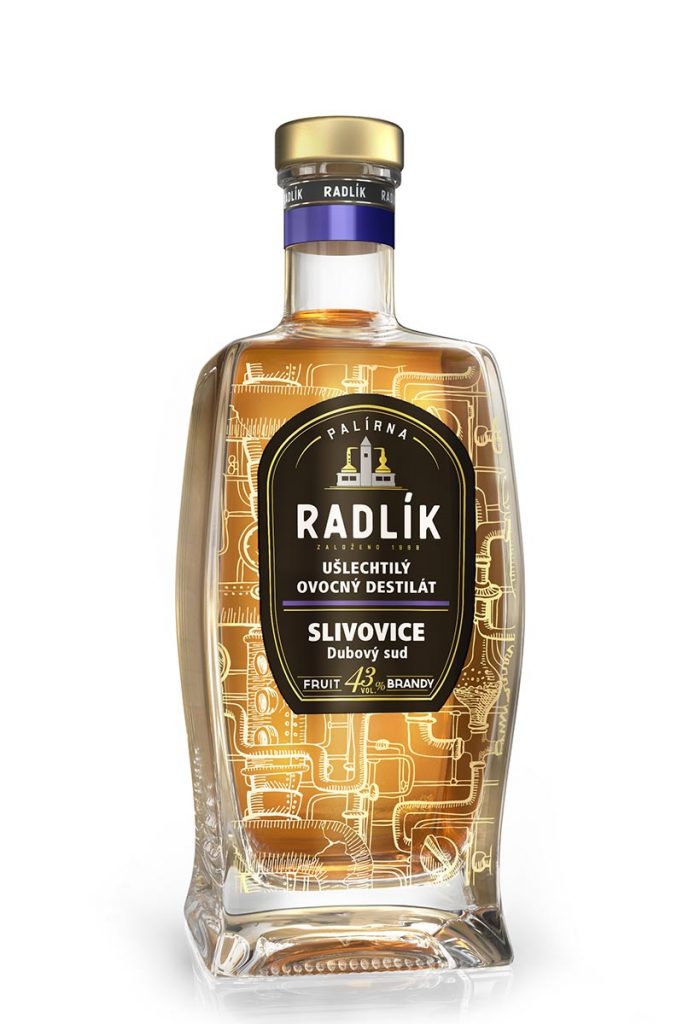 slivovice dubový sud